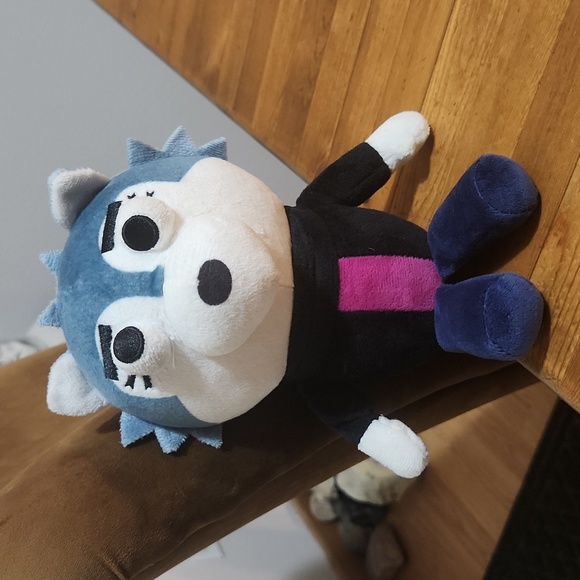 Roblox PIGGY Series 2 WILLOW 8" Collectible EUC - Picture 1 of 5